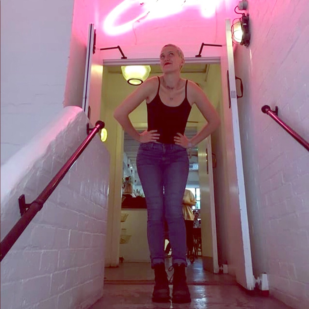 Meet your Posher, Tirsa